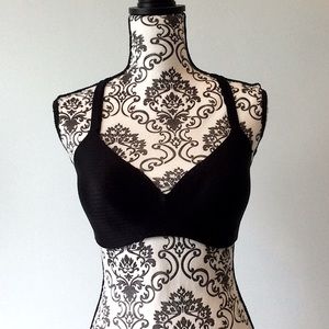 Hanes Platinum T-Shirt Soft Wireless Black Bra